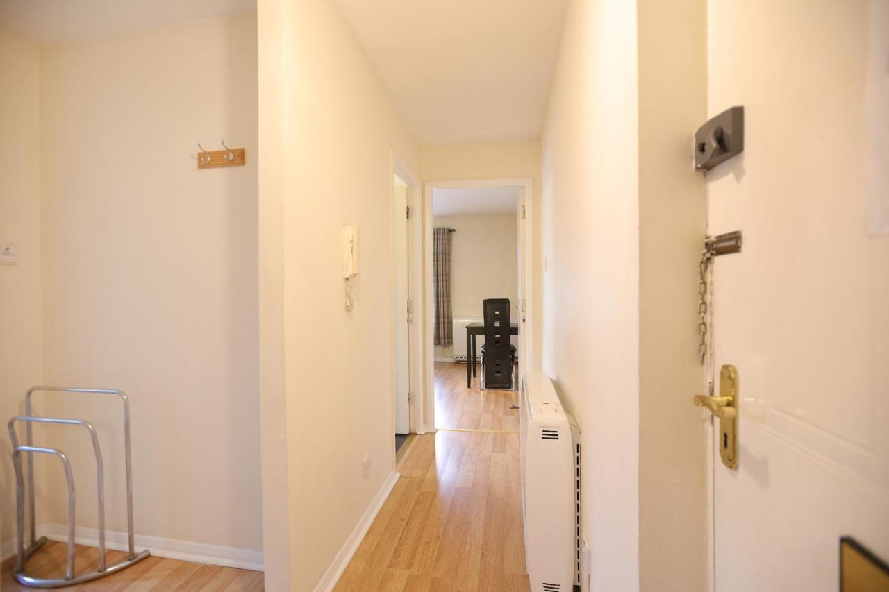 Edinburgh Palace Apartment מראה חיצוני תמונה