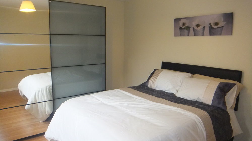 Edinburgh Palace Apartment מראה חיצוני תמונה